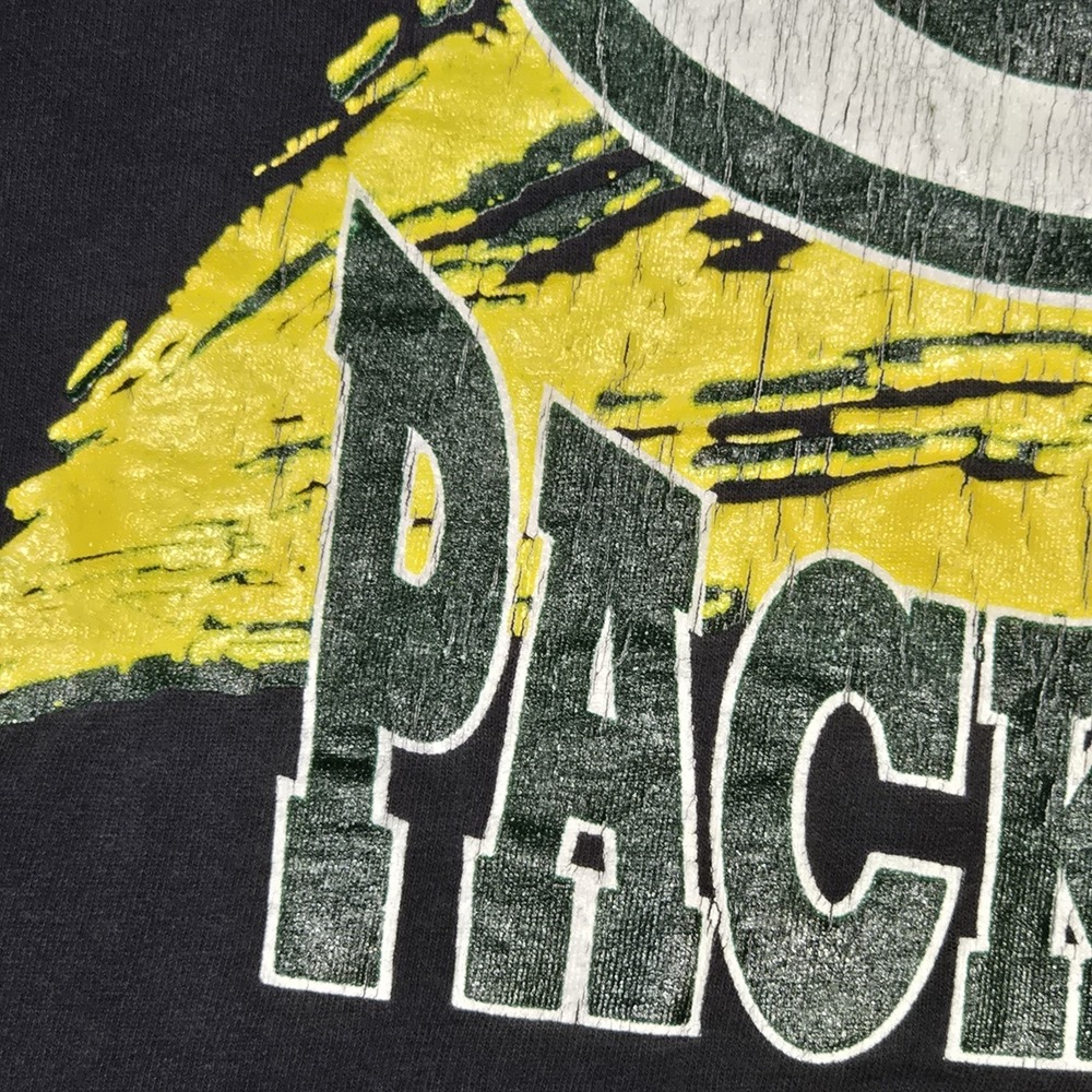 Vintage 90s Green Bay Packers Zubaz T Shirt Mens L USA Made NFL Distressed - Picture 8 of 11